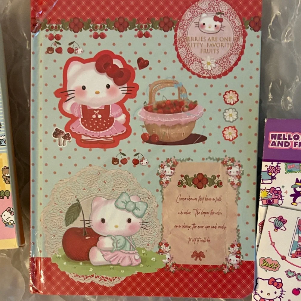 Hello Kitty Pink and Purple . Five‎ piece bundle set